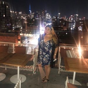 Meet your Posher, Esther